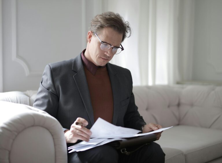 Dubbel väsentlighet i CSRD: Så gör du analysen steg för steg